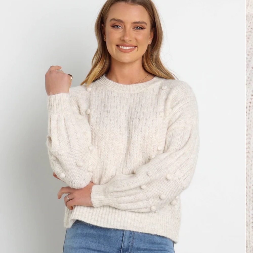 Never been worn Petal and Pup textured cropped sweater